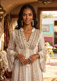 Load image into Gallery viewer, Manchette Dorée Coquillages & Étoile de Mer SIENNA | Style Gypsy Bohème

