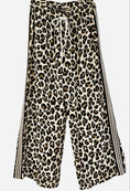 Load image into Gallery viewer, Pantalon large léopard ELSA
