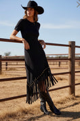 Load image into Gallery viewer, Robe Midi Franges Asymétrique CHEYENNE western Chic
