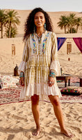 Load image into Gallery viewer, Robe Gypsy Bohème AURORE ✨ Coton Tie & Dye Broderies Artisanales
