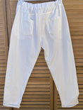 Load image into Gallery viewer, Pantalon blanc cassé grande taille COLINE
