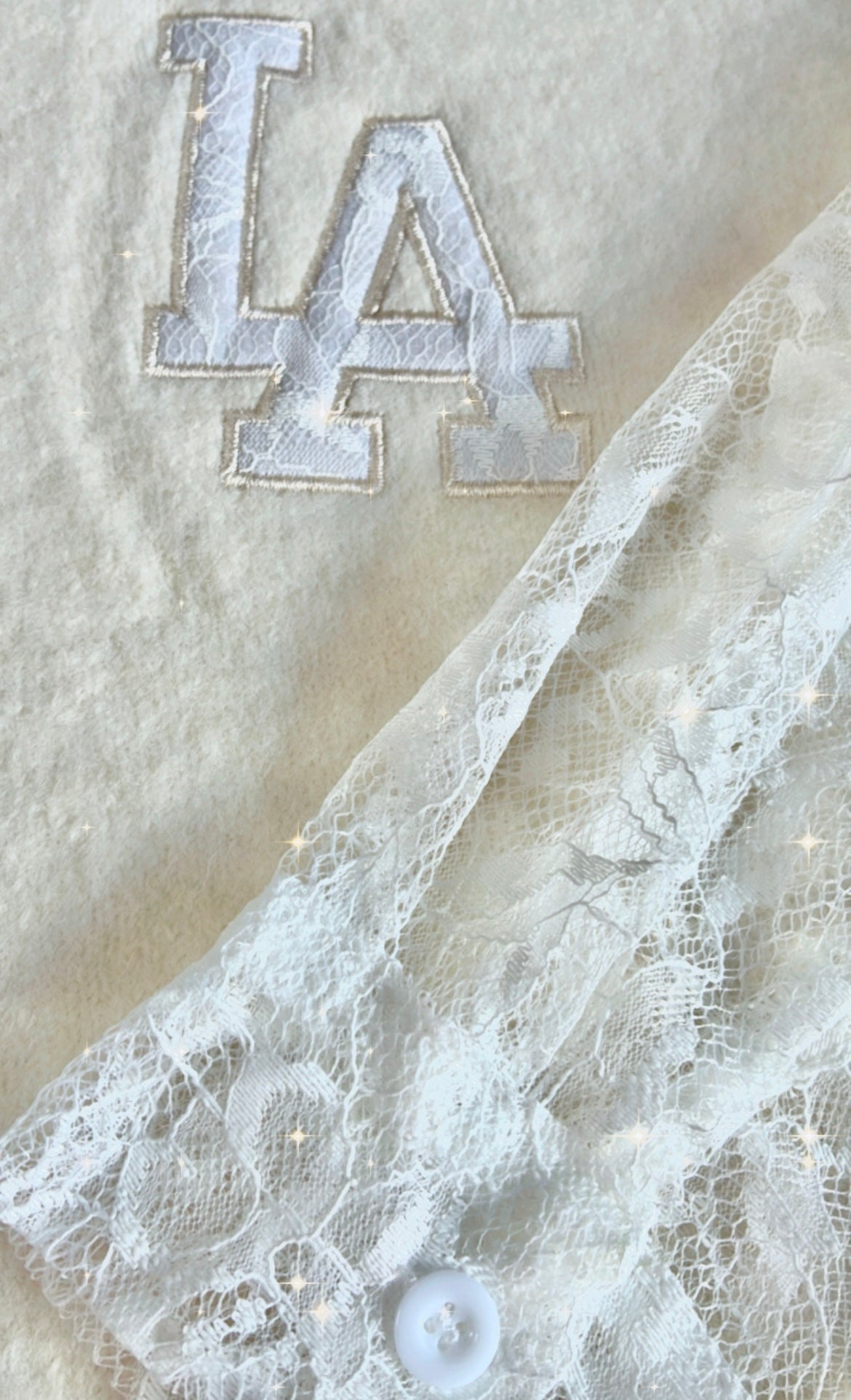 Pull crème manches dentelles ARIELLA