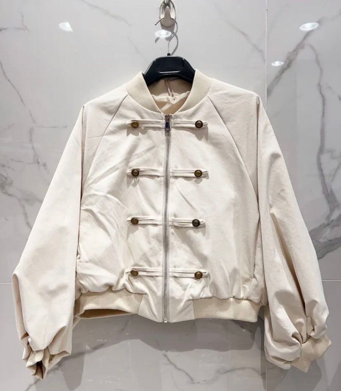 CHELSEA — Blouson Officier Crème | Manches Bouffantes