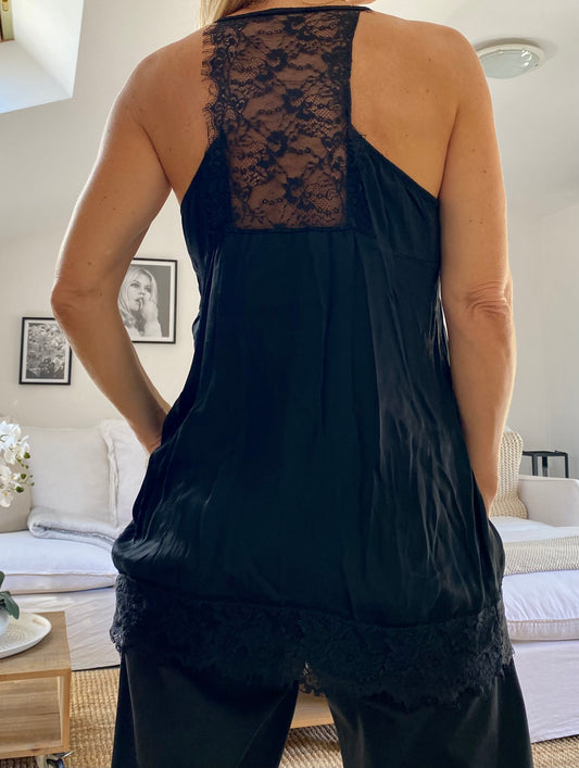 ANNA black lace satin top