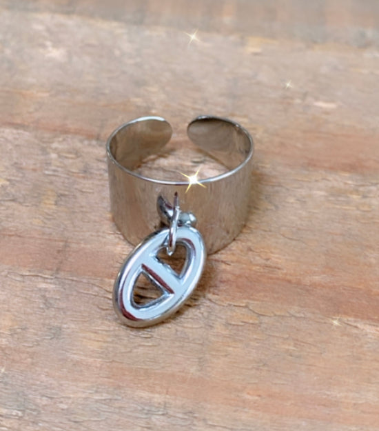 MINDY silver link charm ring