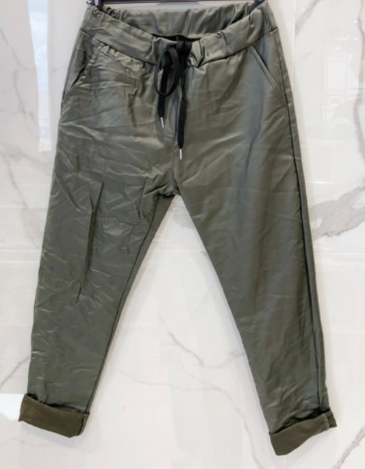 Pantalon simili cuir kaki  PILI 2 tailles