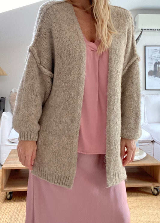 BLOUMA beige knitted vest