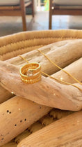 Charger et lire la vidéo dans la visionneuse de la galerie, Bague ROMANE Serpent Oriental | or & Diamant
