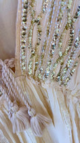 Reproducir el video en la vista de la galería, Robe Longue Bohème SORAYA | Sequins & Broderies Ivoire✨💫
